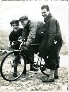 Photograph of Ted Barnett, Les Robbins and Ralf Jorden